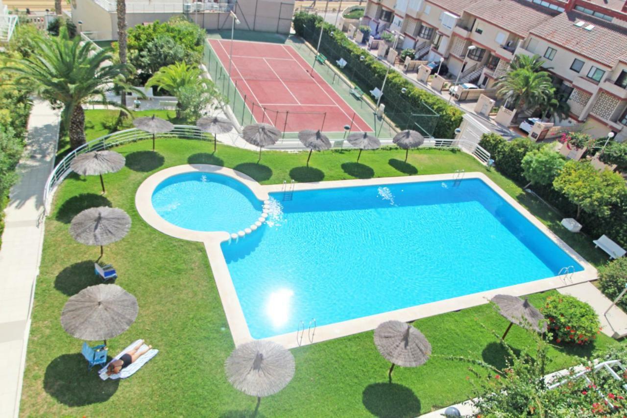 1a línea Playa San Juan. Vistas. Piscina. BBQ. Gym Apartamento El Campello Exterior foto